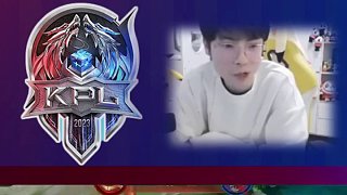 当镜头锁定